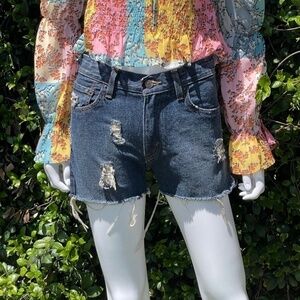 Levi’s Signature Custom DIY Distressed Cut-Off Denim Shorts